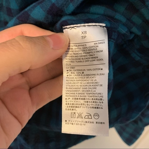 Banana Republic Plaid Shirt - Picture 2 of 5